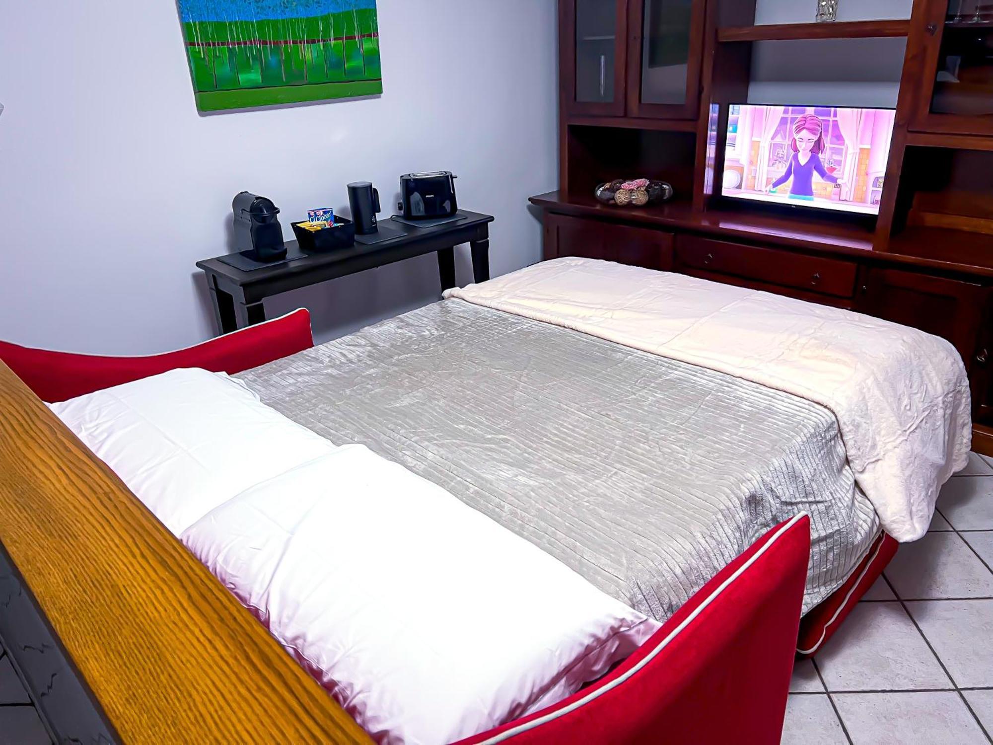 Ca' Vittoria Urban Lodge Alba  Ngoại thất bức ảnh