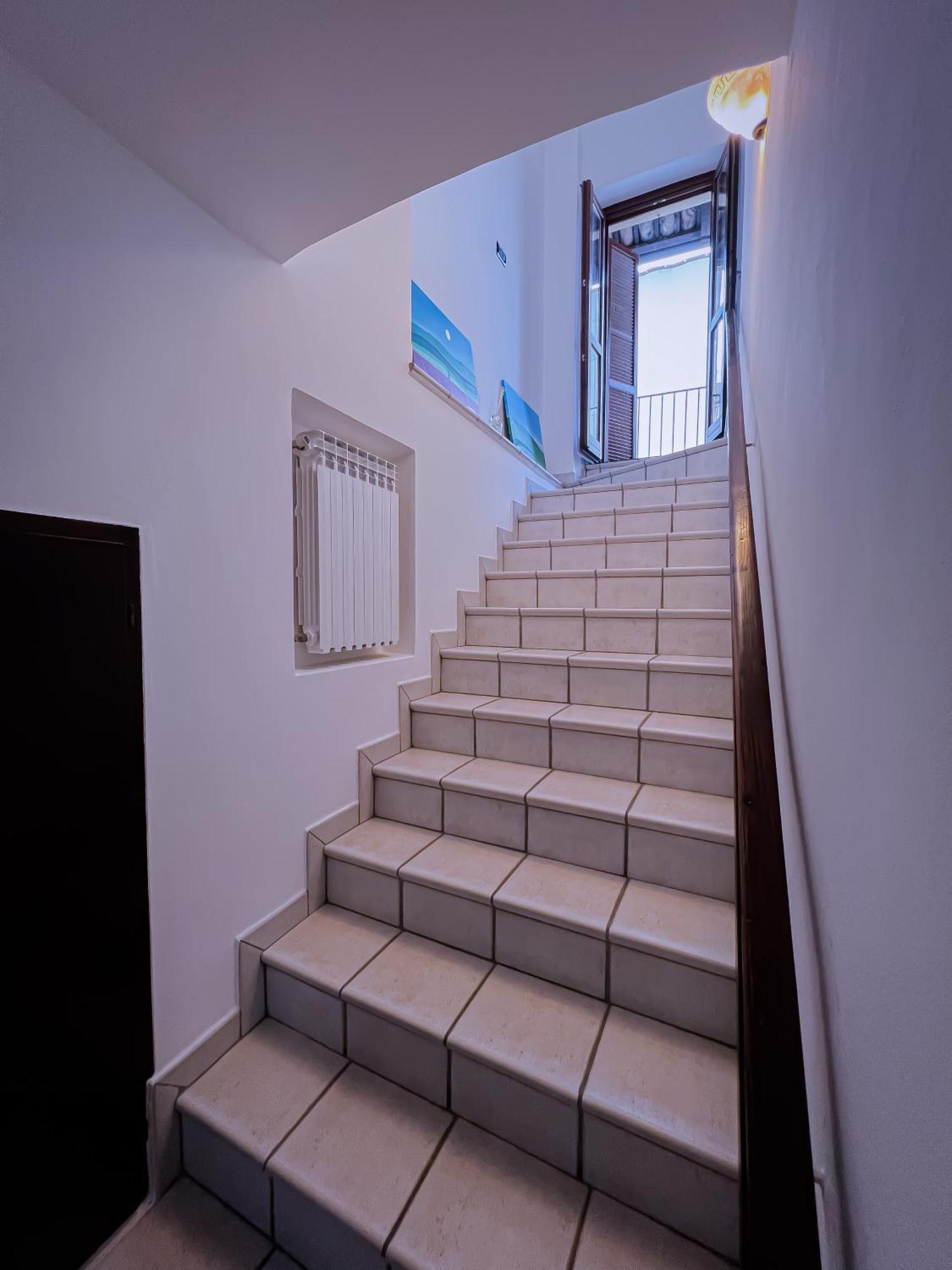 Ca' Vittoria Urban Lodge Alba  Ngoại thất bức ảnh